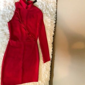Red dress half long sleeve